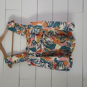 NWT THML top